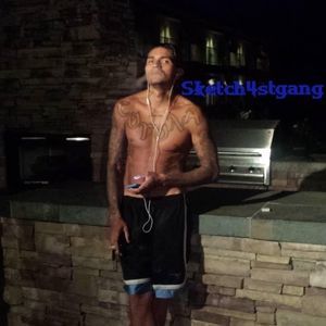 Meet your Posher, Sketch